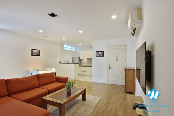 Lovely 2 bedroom apartment for rent in Au Co alley, Tay Ho